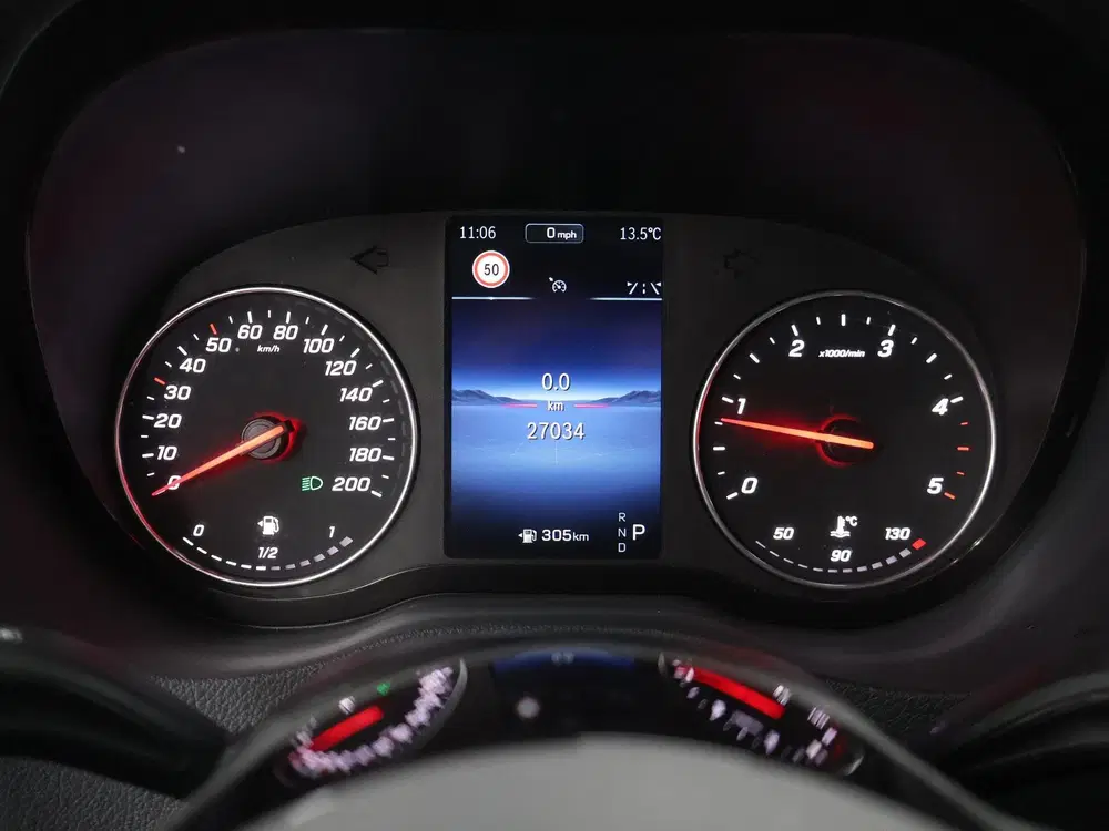 Mercedes-Benz Sprinter 317 CDI uit 2024, foto 12