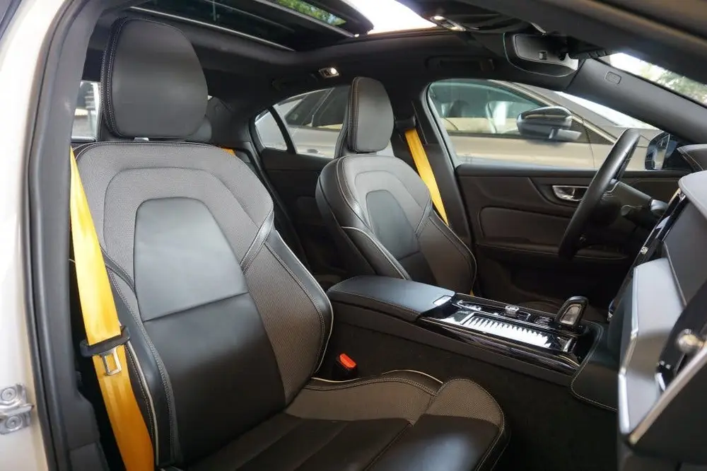 Volvo S60 2.0 T8 AWD Polestar Engineered uit 2021, foto 11