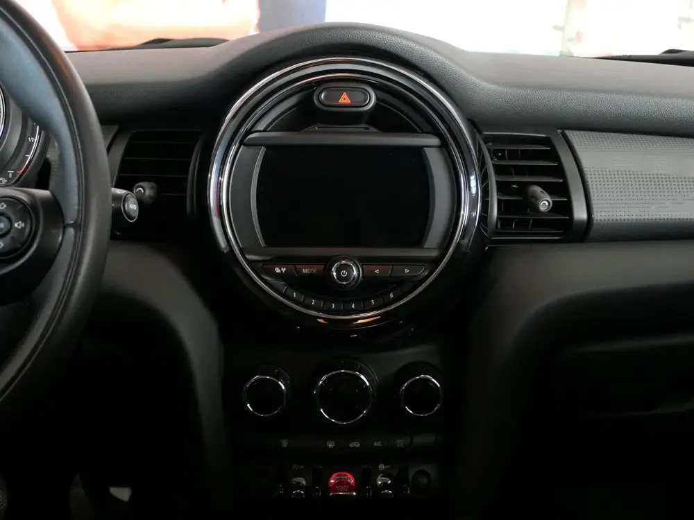 Mini 5-Deurs 1.5 Cooper *Dealer onderhouden!* - Alarm klasse uit 2019, foto 15