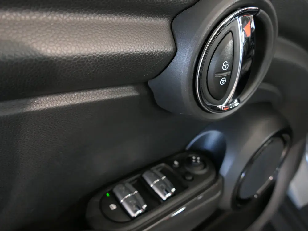 Mini 5-Deurs 1.5 Cooper *Dealer onderhouden!* - Alarm klasse uit 2019, foto 18