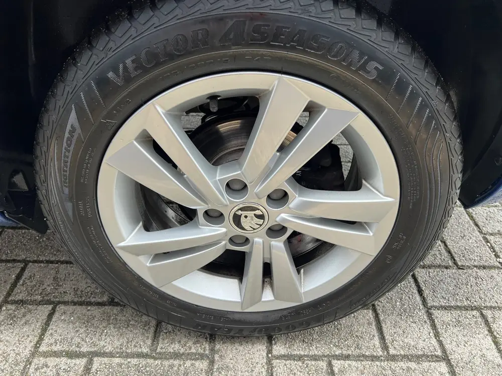 Skoda Fabia 1.0 TSI Monte Carlo Automaat '19 Camera/Ca uit 2019, foto 20