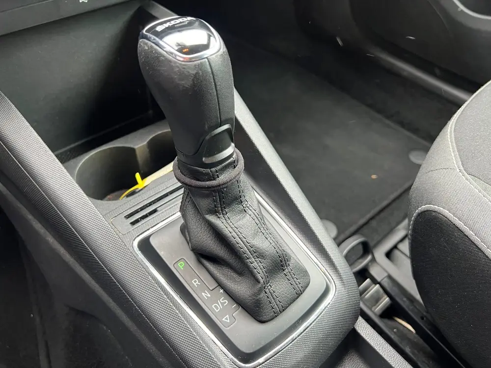 Skoda Fabia 1.0 TSI Monte Carlo Automaat '19 Camera/Ca uit 2019, foto 9