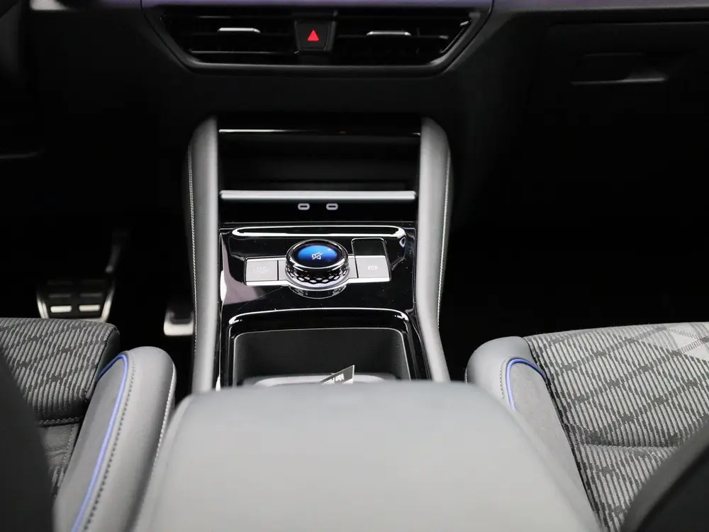 Volkswagen Tayron 1.5 eHybrid R-Line Edition 272 PK| SoH 100 uit 2025, foto 10