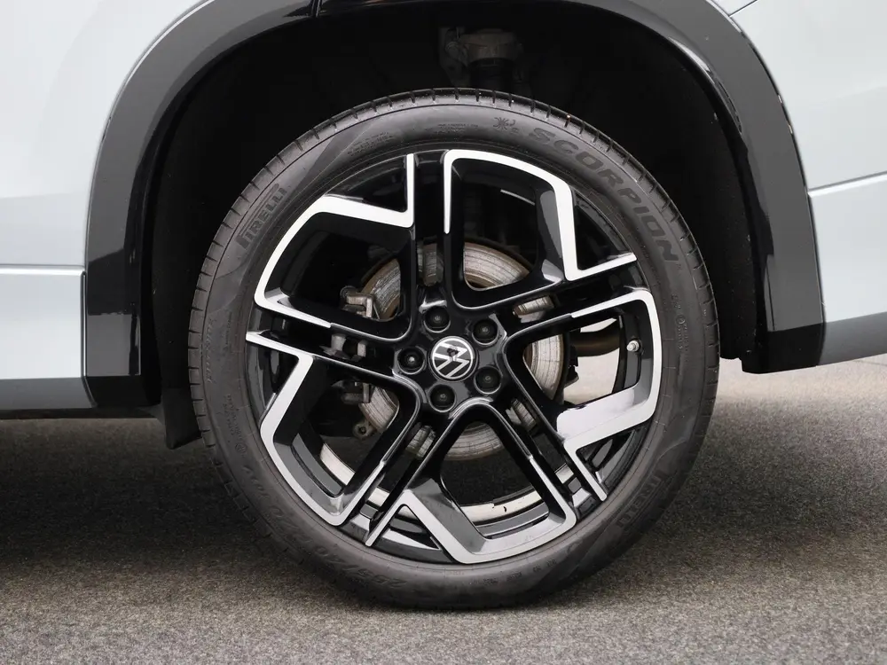 Volkswagen Tayron 1.5 eHybrid R-Line Edition 272 PK| SoH 100 uit 2025, foto 13