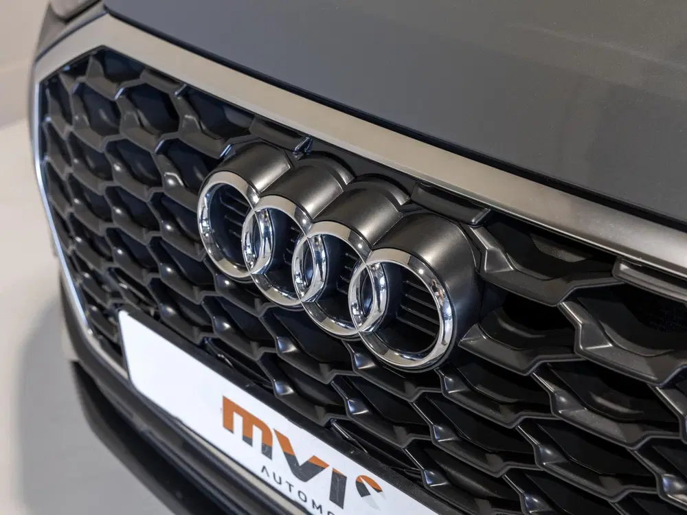 Audi Q3 35 TFSI Business Edition uit 2020, foto 9