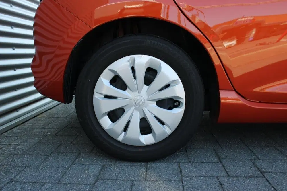 Suzuki Swift 1.2 Comfort SmartHybrid uit 2024, foto 13