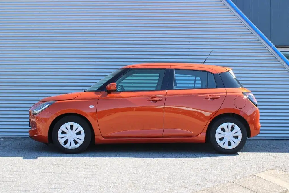Suzuki Swift 1.2 Comfort SmartHybrid uit 2024, foto 5