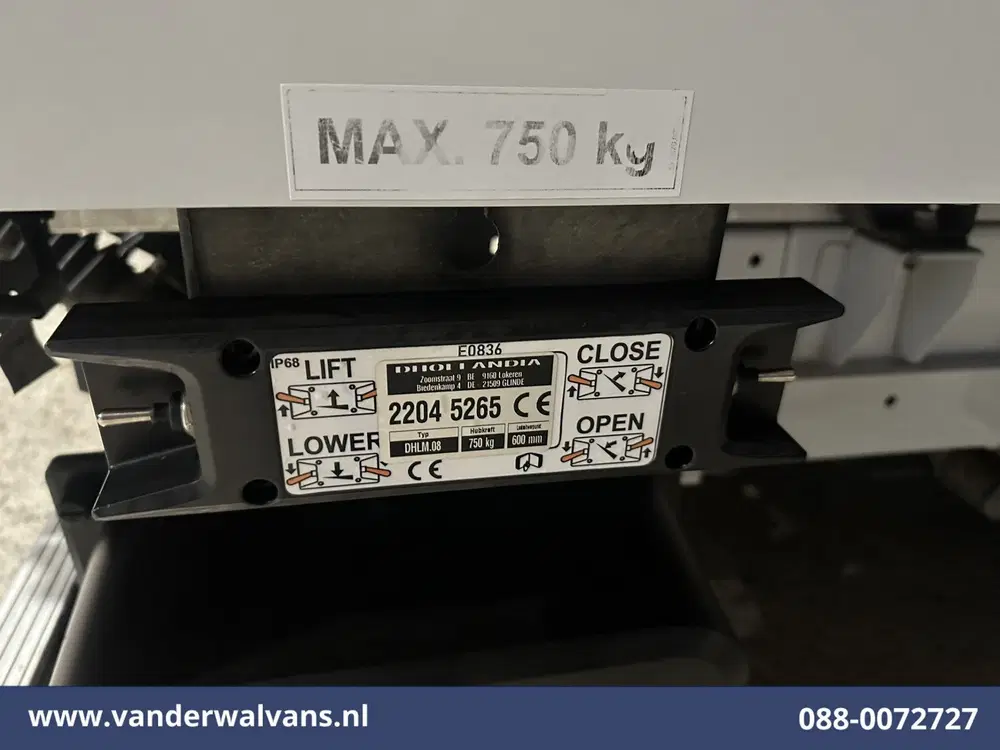 Peugeot Boxer 2.2 BlueHDi 141pk Bakwagen 436cm Lang Laad uit 2022, foto 12