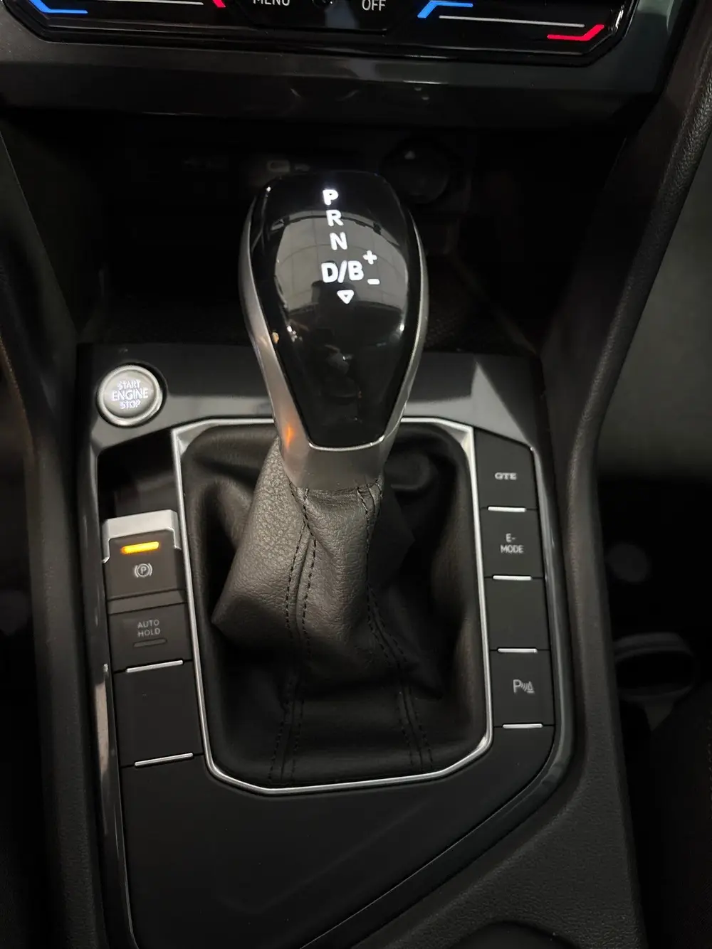 Volkswagen TIGUAN 1.4 TSI eHybrid,Business+,navi,camera,appl uit 2022, foto 17