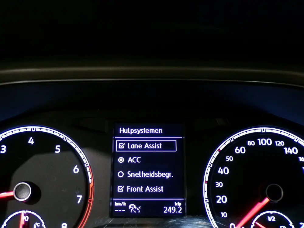 Volkswagen T-Roc 1.5 TSI Sport "1e eigenaar" Stoelverwarming uit 2021, foto 17