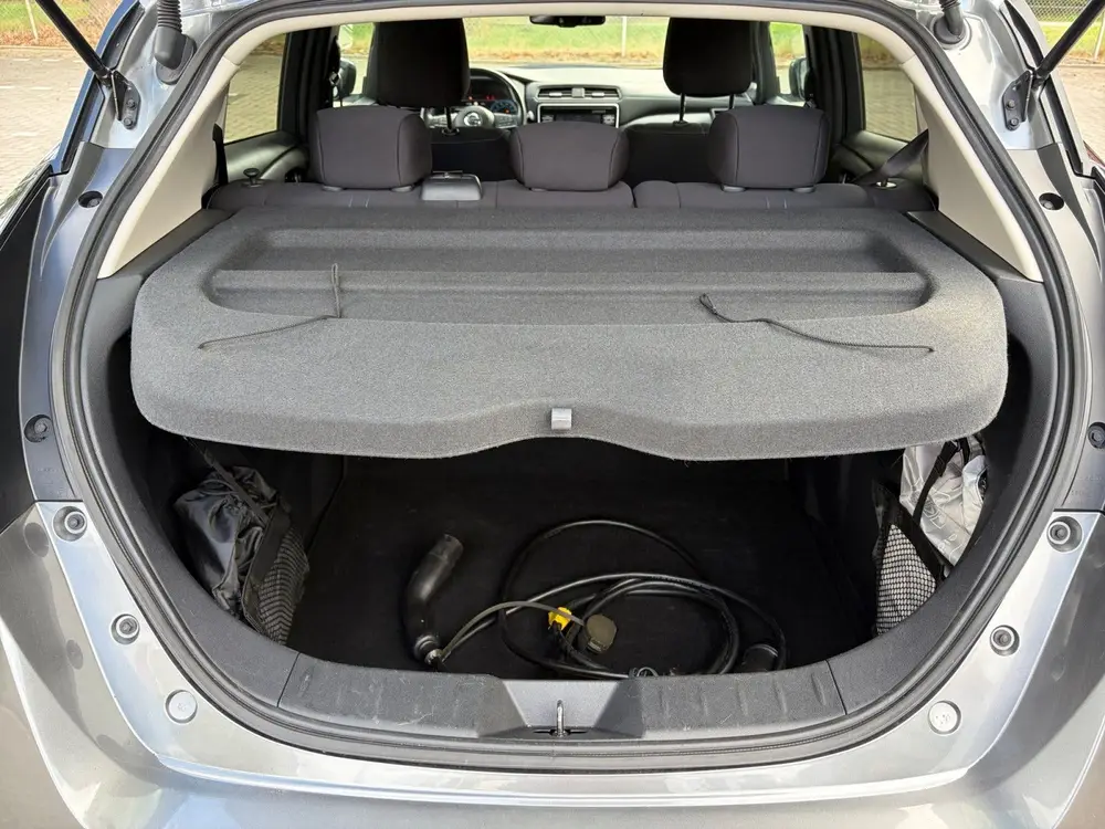 Nissan Leaf N-Connecta 40 kWh | Clima | Cruise | Camera | Na uit 2019, foto 13
