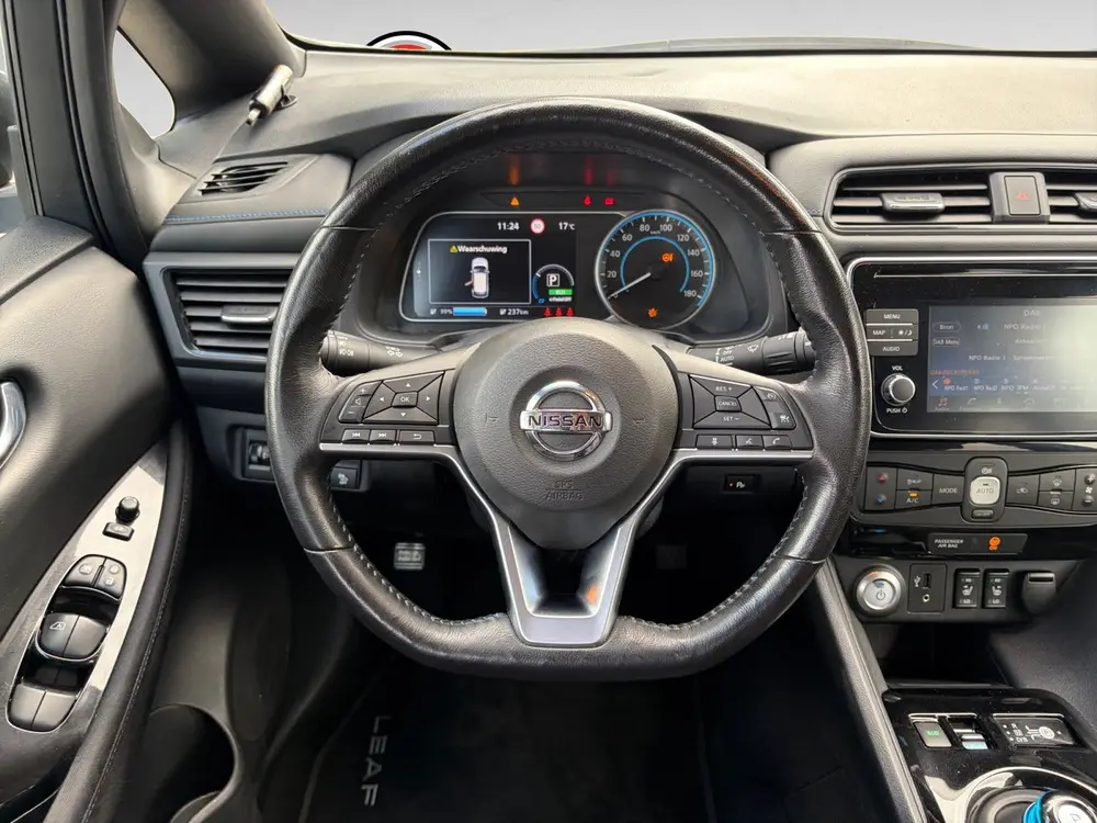 Nissan Leaf N-Connecta 40 kWh | Clima | Cruise | Camera | Na uit 2019, foto 15