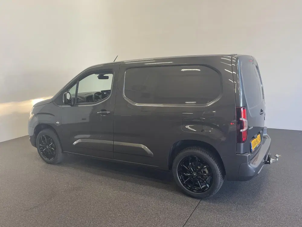 Opel Combo 130pk L1H1 Automaat Sport-Edition Airco Na uit 2023, foto 4