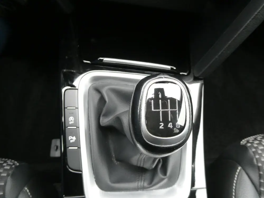 Kia Ceed 1.0 T-GDi DynamicPlusLine STOELVERWARMING-STUURVERW uit 2019, foto 15