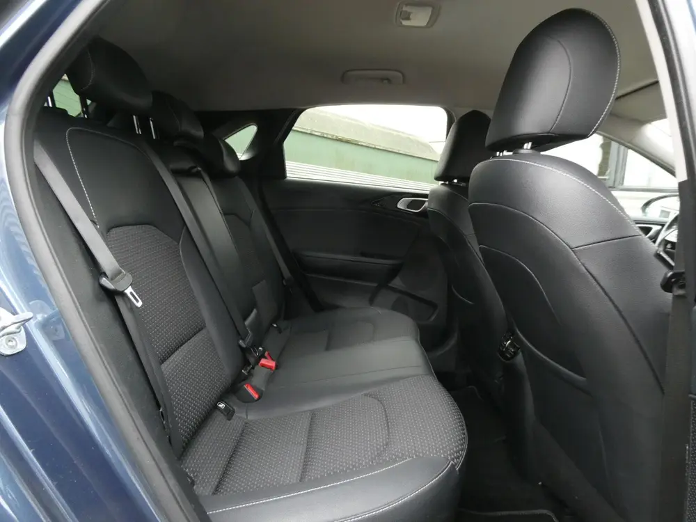Kia Ceed 1.0 T-GDi DynamicPlusLine STOELVERWARMING-STUURVERW uit 2019, foto 7
