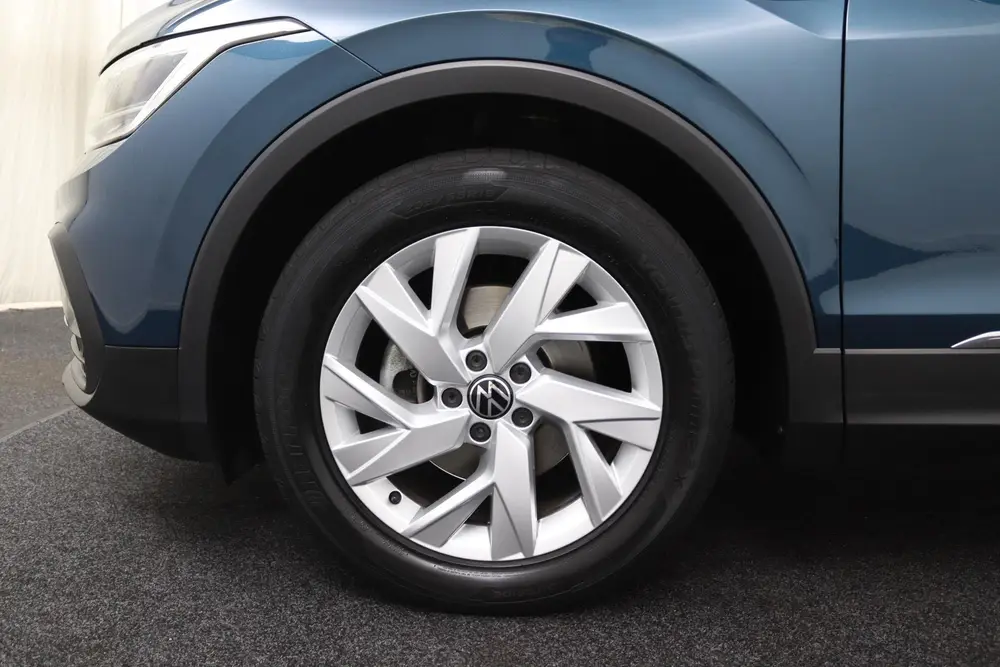 Volkswagen Tiguan 1.5 TSI Life Business Panoramadak! Rijklaa uit 2022, foto 10