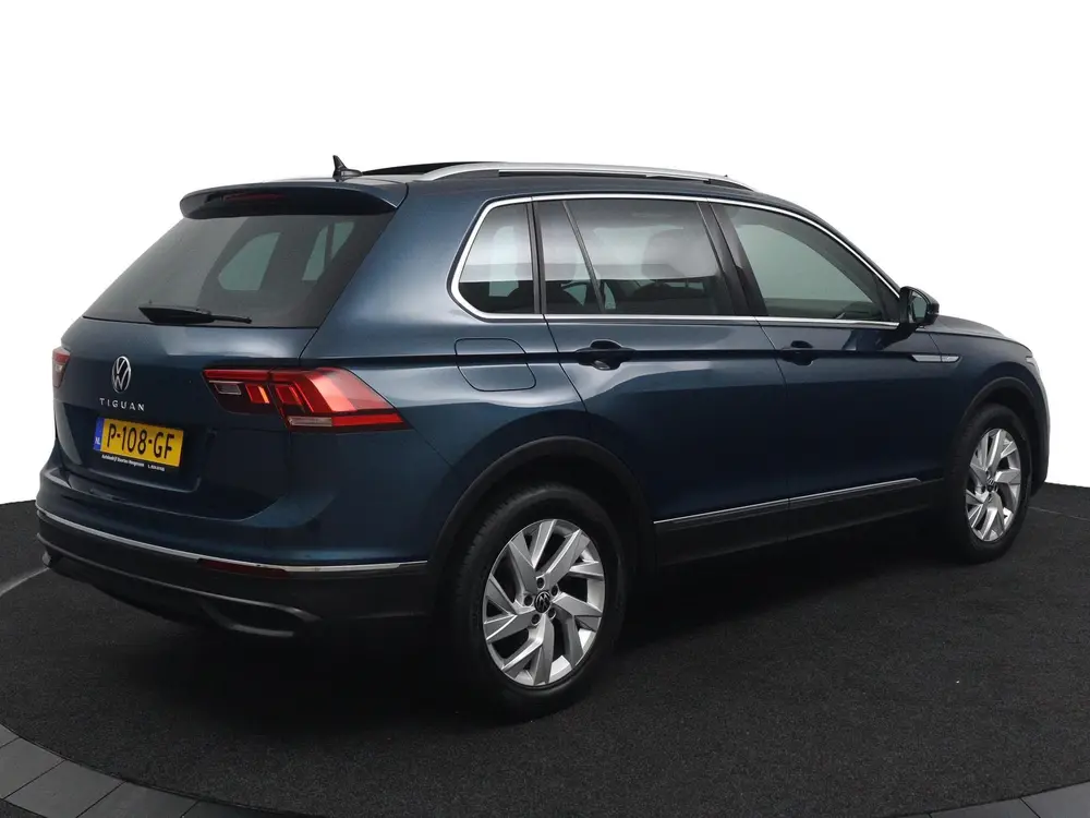 Volkswagen Tiguan 1.5 TSI Life Business Panoramadak! Rijklaa uit 2022, foto 2