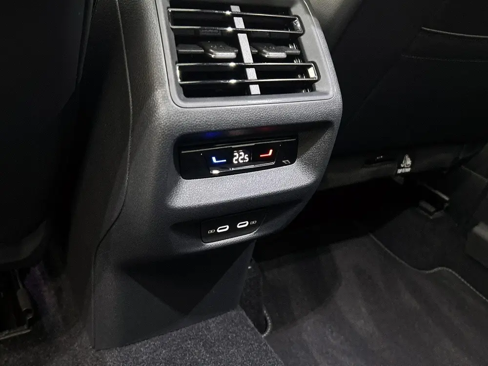 Volkswagen Tiguan 1.5 eHybride R-Line Edition 204 PK | Assis uit 2026, foto 20