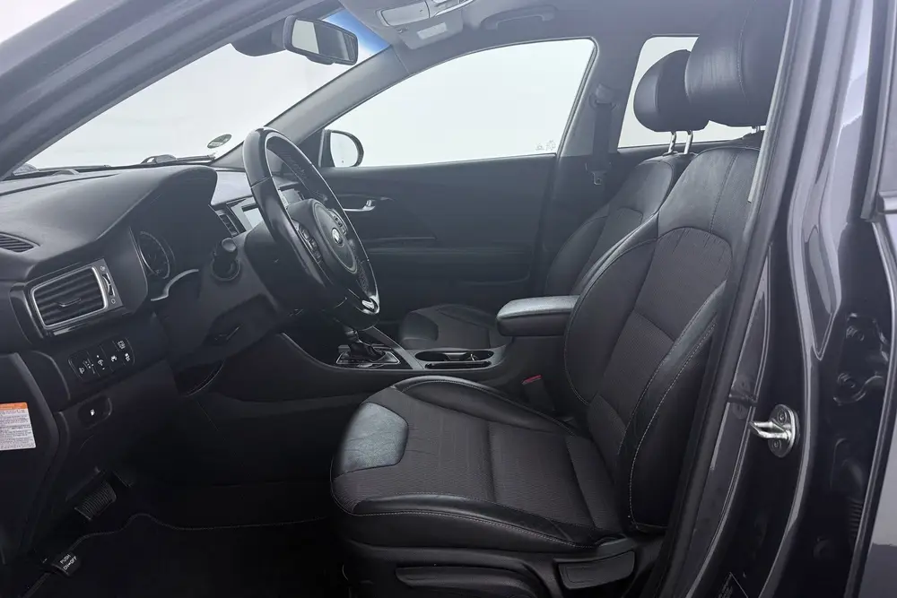 Kia Niro 1.6 GDi Hybrid DynamicLine | Camera | CarPlay | Nav uit 2019, foto 3