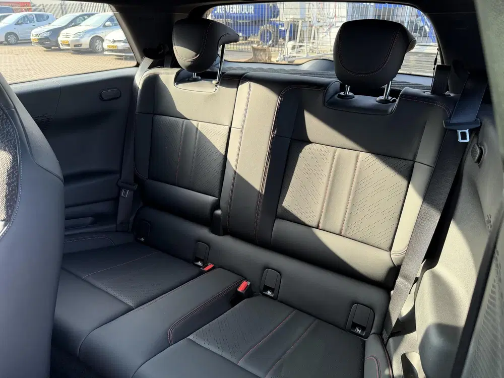 Mini John Cooper Works SE John Cooper Works XL 54.2 kWh uit 2024, foto 14