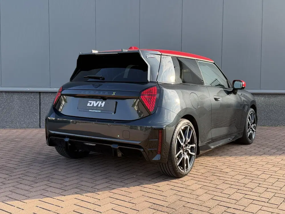 Mini John Cooper Works SE John Cooper Works XL 54.2 kWh uit 2024, foto 6
