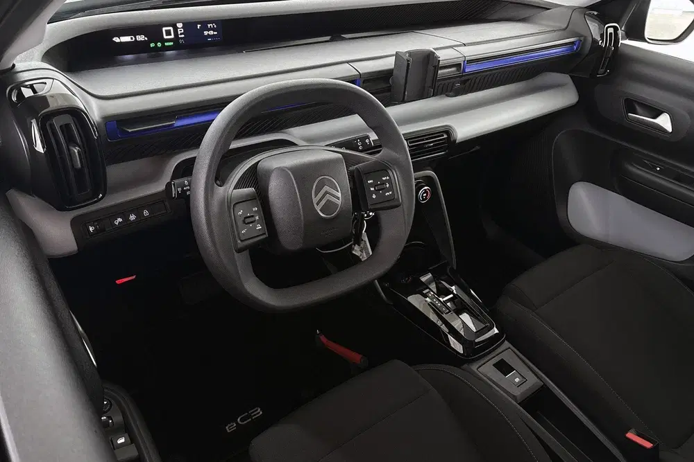 Citroën C3 Citroen Ë-C3 You 113pk 44 kWh Airco Cruise uit 2024, foto 5