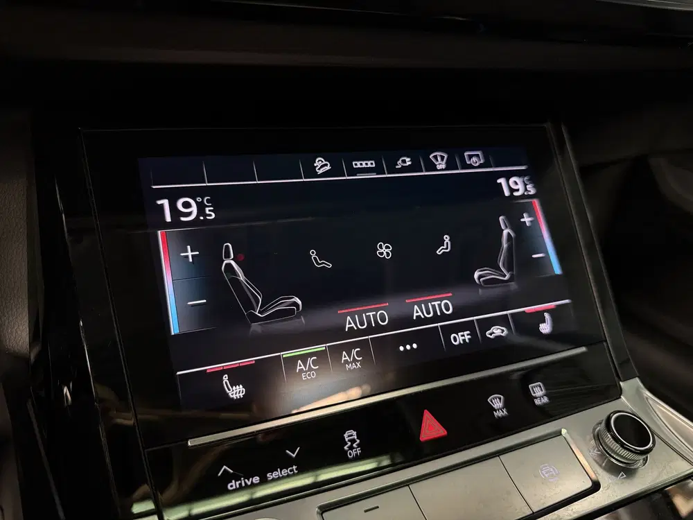Audi e-tron 55 quattro Advanced edition Plus 95 kW uit 2021, foto 12