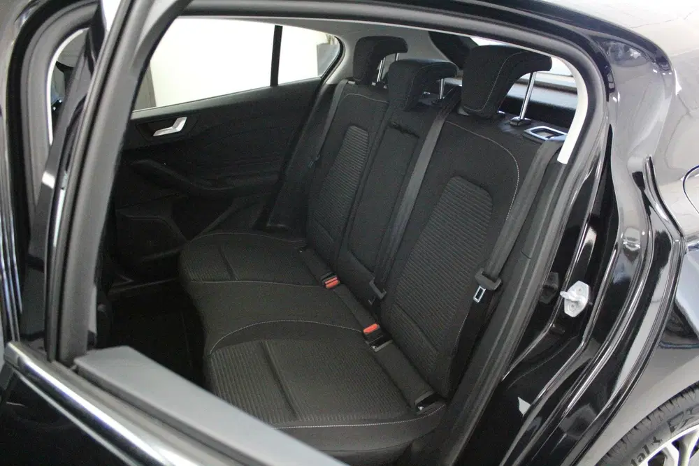 Ford Focus 1.0 EcoBoost Titanium X Business uit 2021, foto 10
