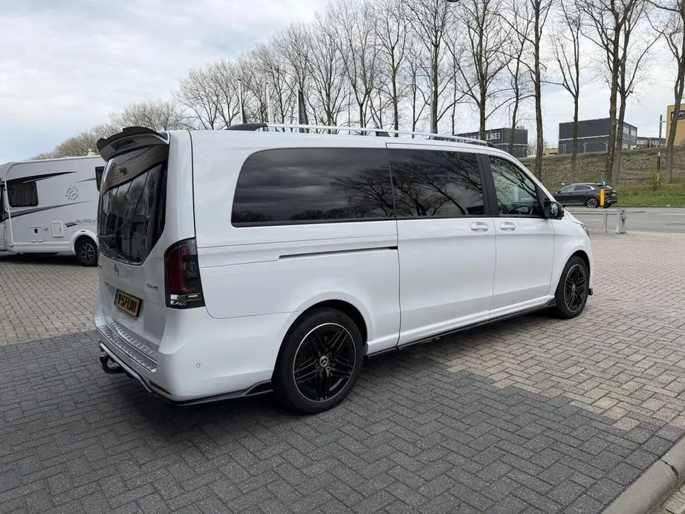 Mercedes-Benz Mercedes V-klasse 300d 4-MATIC Extra Lang Amg Memory Stoelko uit 2024, foto 3