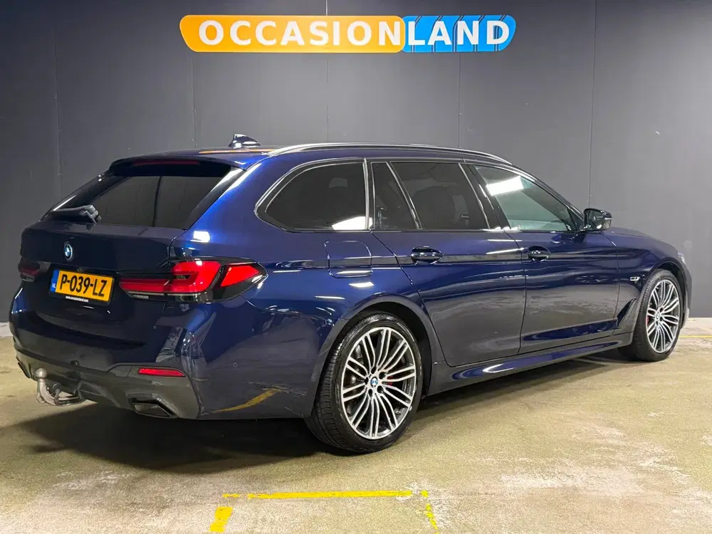 BMW 5-serie 530e Business Edition Plus M-Pakket uit 2022, foto 2