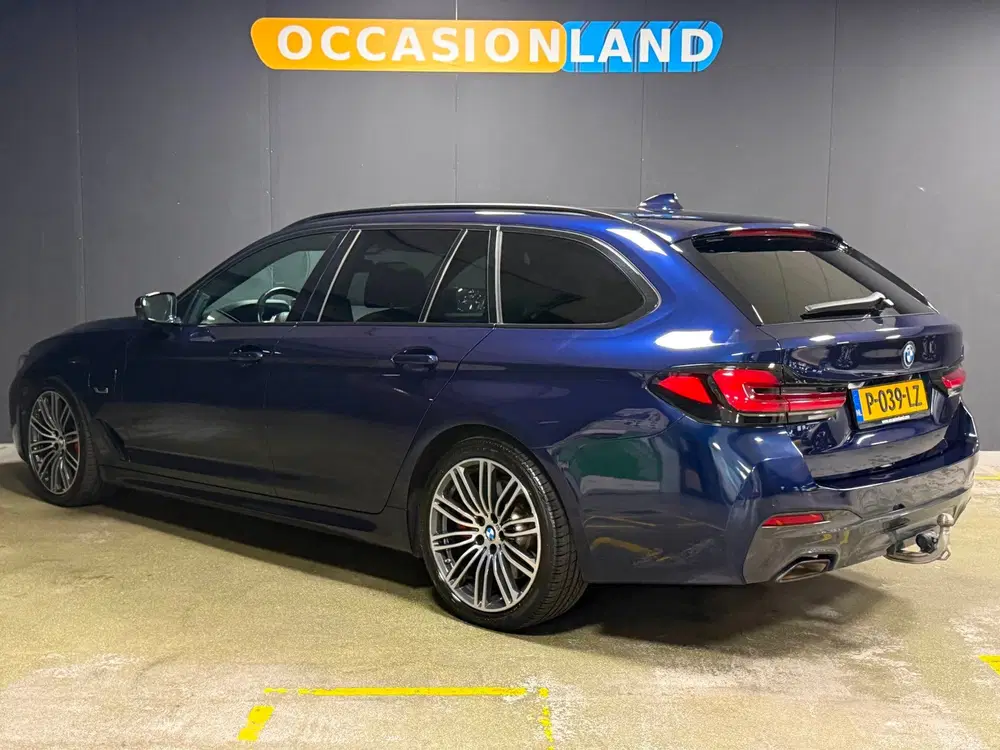 BMW 5-serie 530e Business Edition Plus M-Pakket uit 2022, foto 3