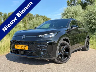 Volkswagen T-Roc 1.5 eTsi R-Line First Edition / BTW Auto / uit 2026