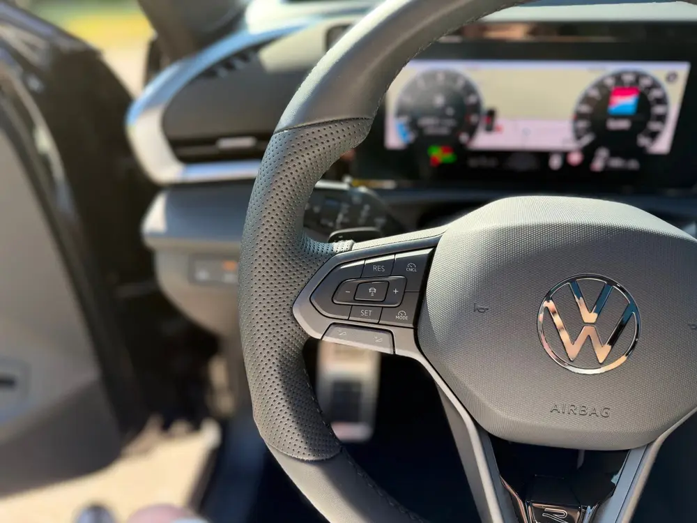 Volkswagen T-Roc 1.5 eTsi R-Line First Edition / BTW Auto / uit 2026, foto 13