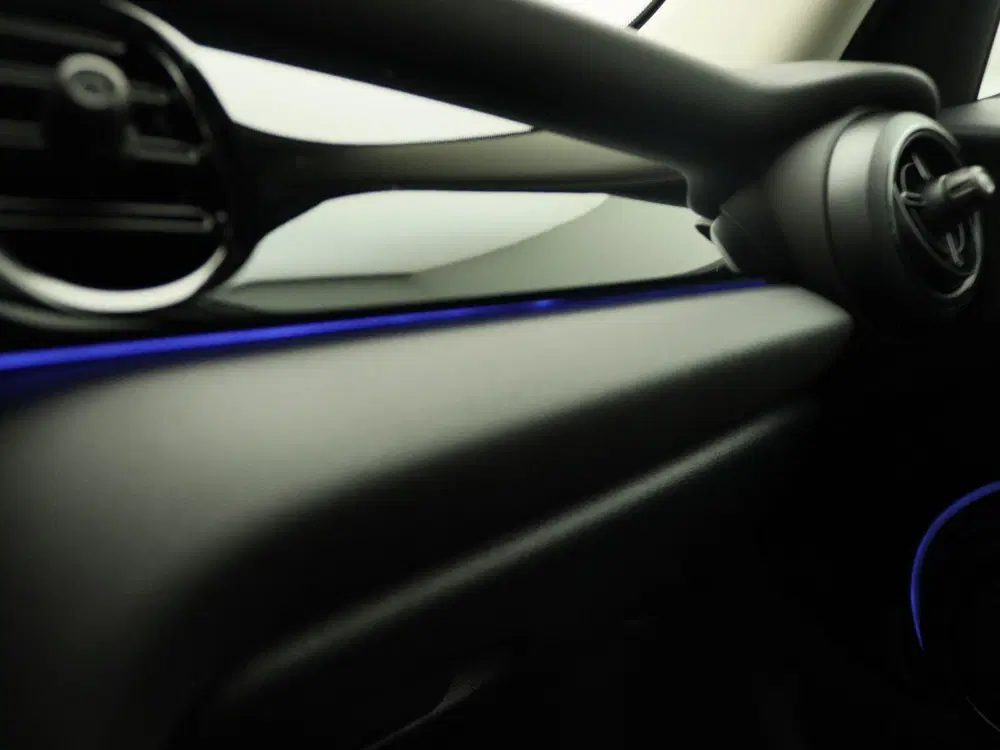 Mini Cooper Cooper Classic + Balance Pack + PDC Achter uit 2024, foto 19