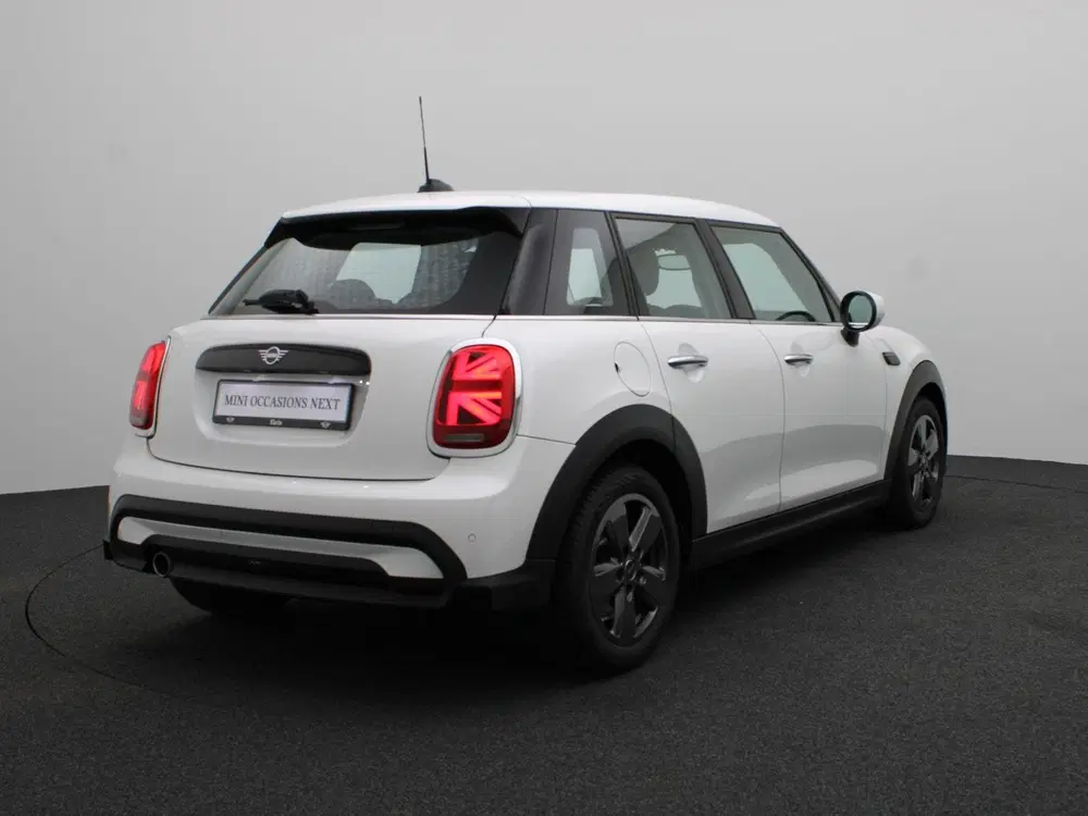 Mini Cooper Cooper Classic + Balance Pack + PDC Achter uit 2024, foto 2