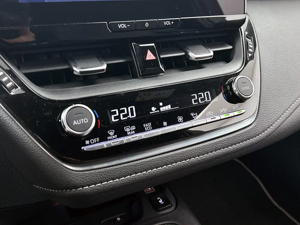 Toyota Corolla Hybrid 140 Dynamic uit 2025, foto 10