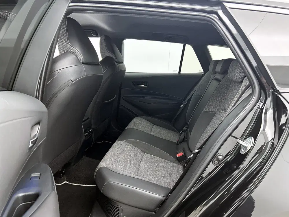 Toyota Corolla Hybrid 140 Dynamic uit 2025, foto 17
