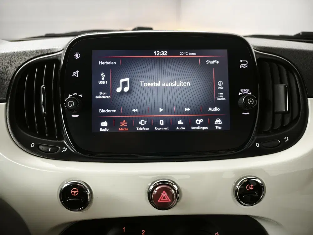 Fiat 500C 1.0 Hybrid Dolcevita uit 2021, foto 14