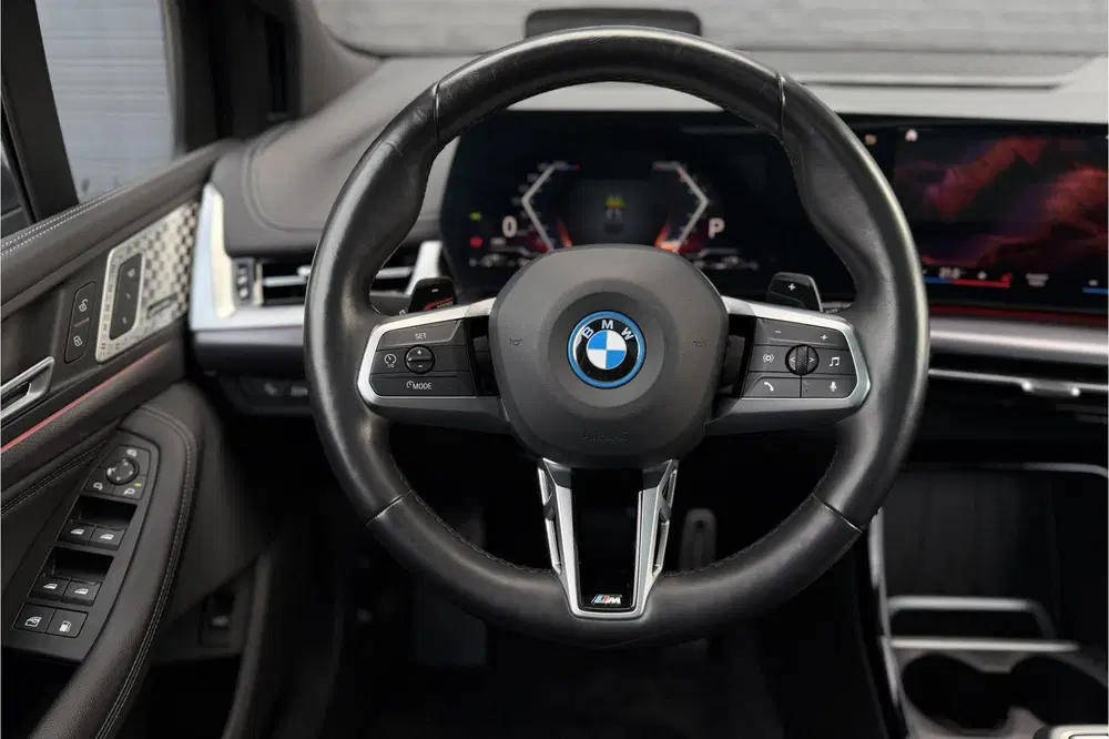 BMW 2-serie 2 Serie 230e xDrive 326 PK M-Sport uit 2022, foto 19