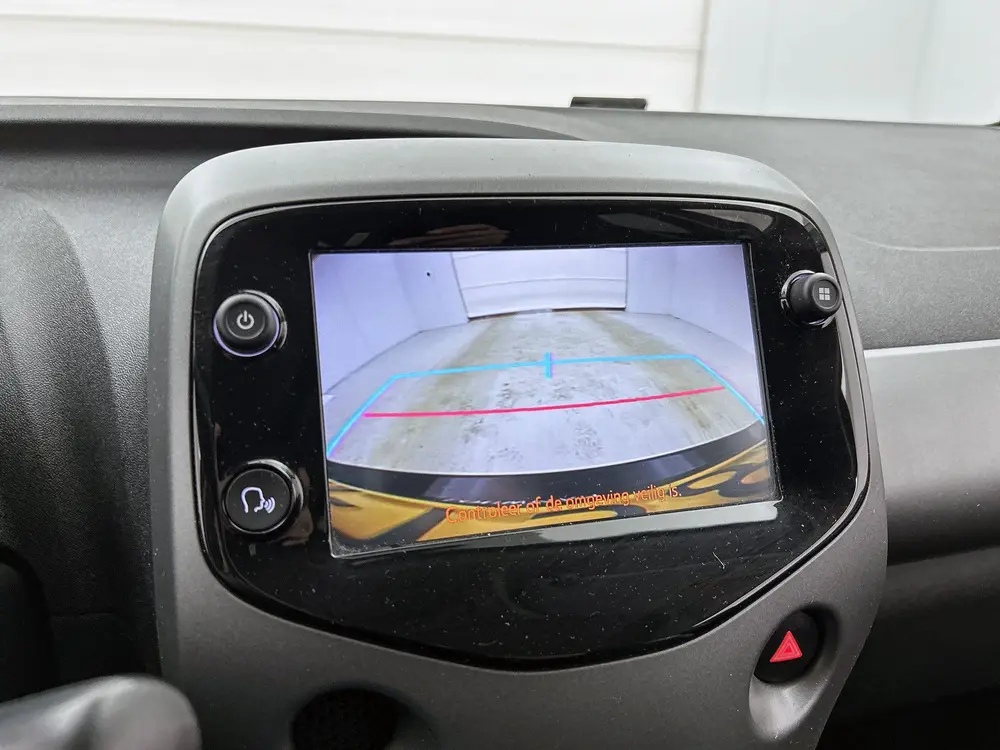Toyota Aygo 1.0 VVT-i x-cite Cabrio vouwdak uit 2019, foto 8