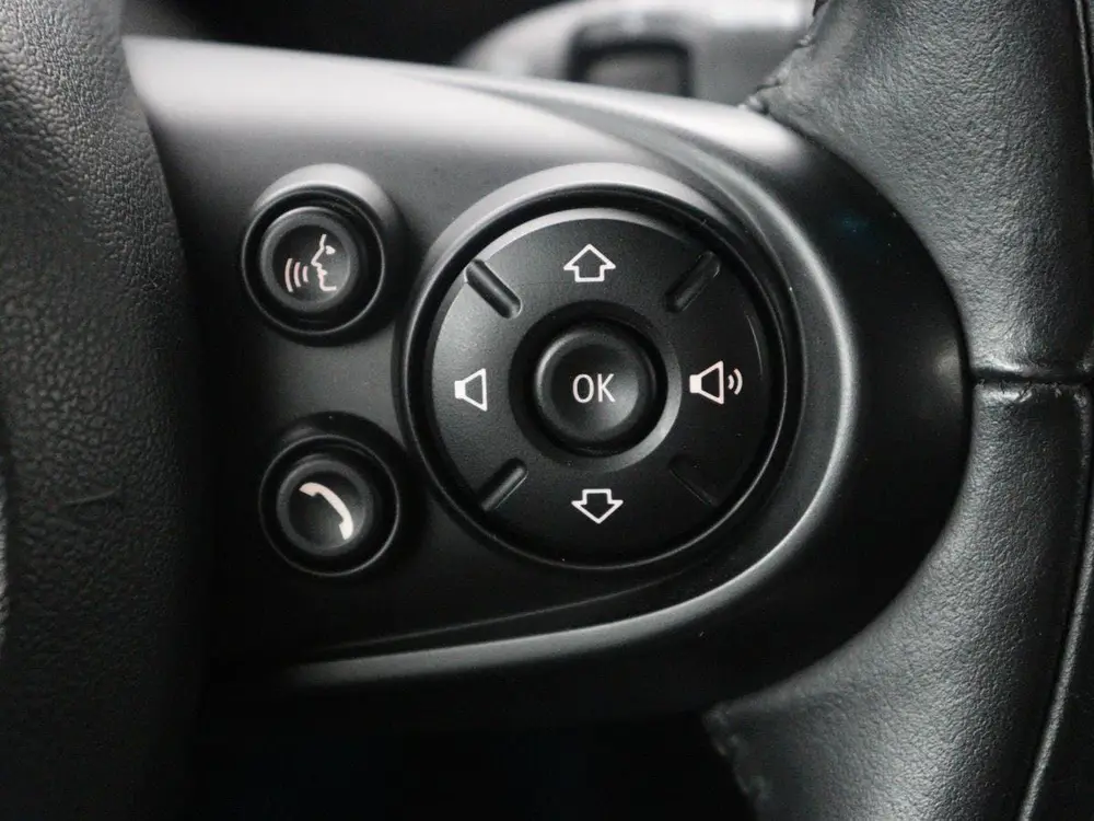 Mini Clubman | Cruise control | Navigatie | Blu uit 2019, foto 20