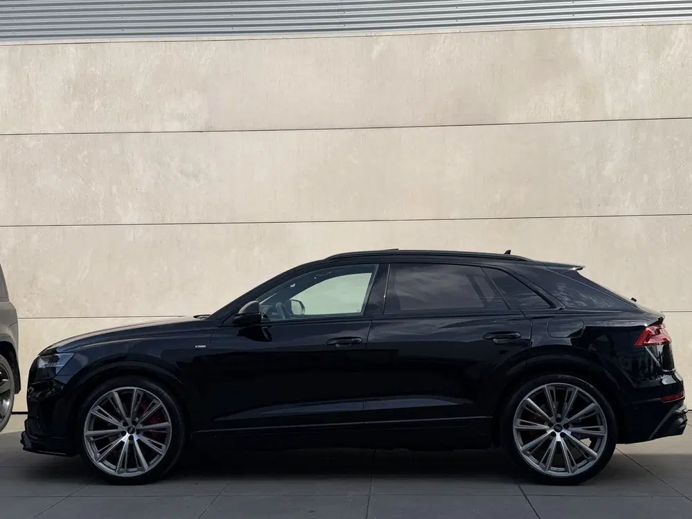 Audi Q8 55 TFSI e quattro Pro Line S Pano-23"-Head uit 2021, foto 5