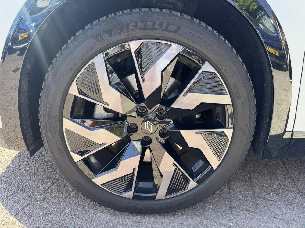 Renault Rafale 1.2 E-Tech 4x4 plug-in hybrid 300 esprit A uit 2025, foto 10