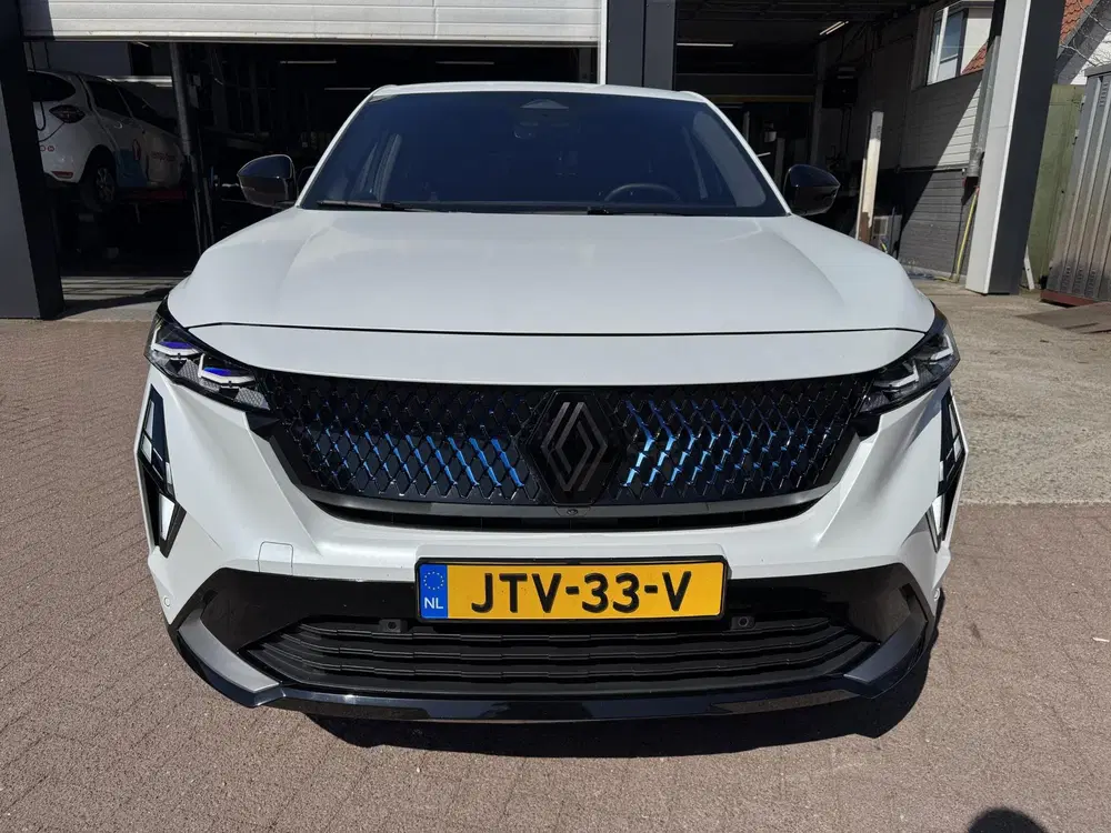 Renault Rafale 1.2 E-Tech 4x4 plug-in hybrid 300 esprit A uit 2025, foto 2