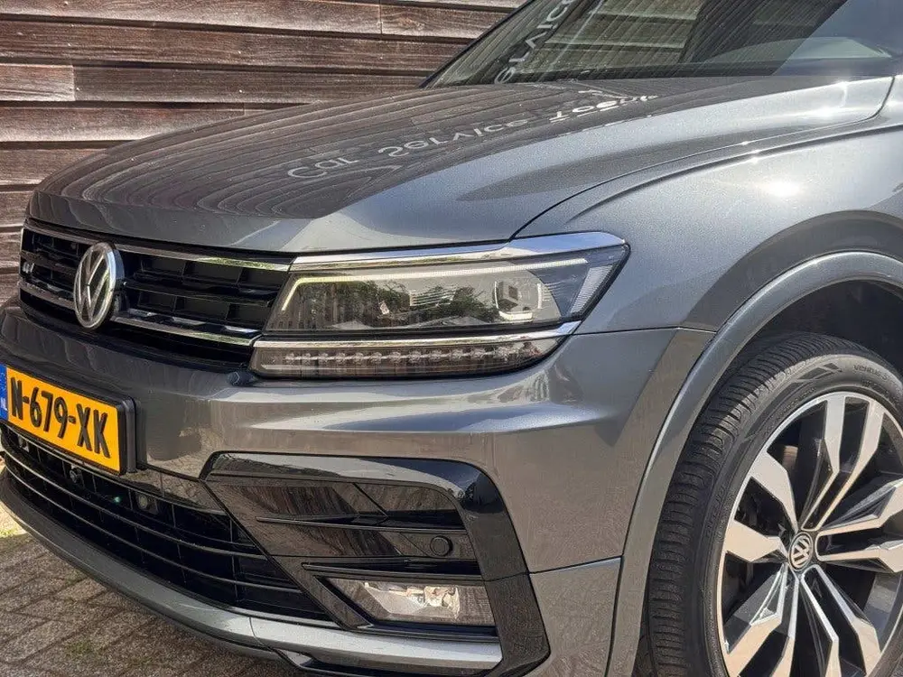 Volkswagen TIGUAN 2.0 TSI 4Motion Highline Business R uit 2020, foto 4