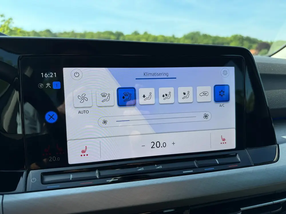Volkswagen Golf 1.5 TSI Life Business / Virtual Cockpit / 1e uit 2023, foto 11
