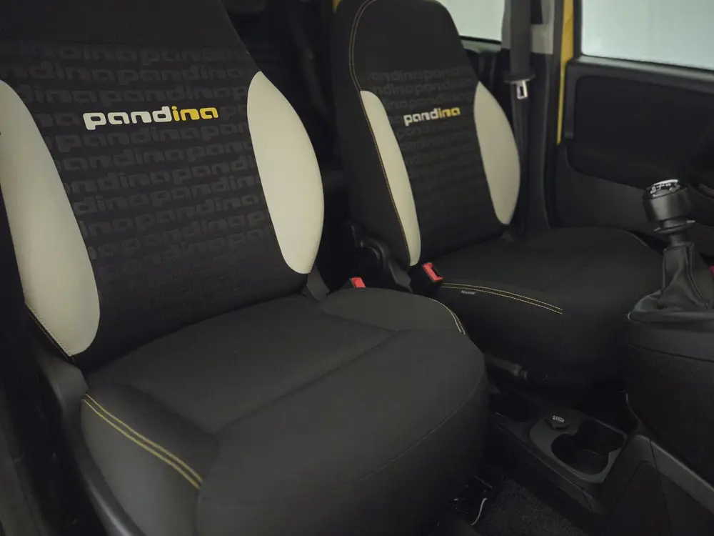 Fiat Panda 1.0 Hybrid Pandina uit 2024, foto 6