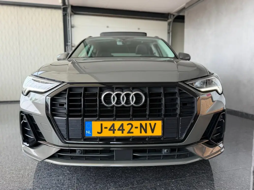 Audi Q3 35 TFSI 150PK S Line Pro Line 2019 Pano / Camera / A uit 2019, foto 2