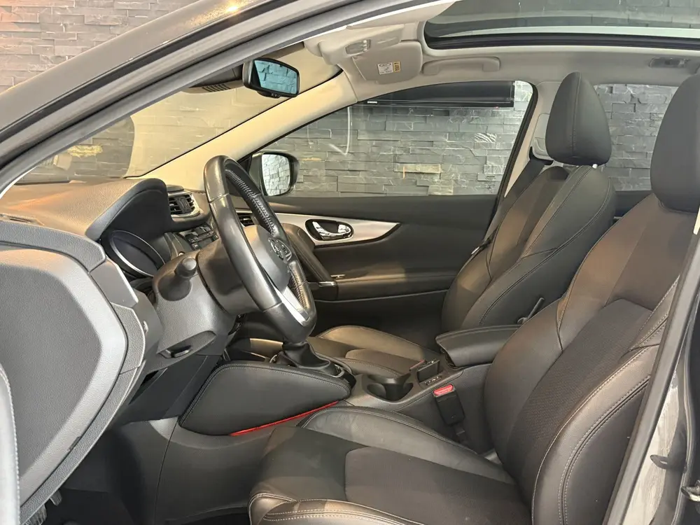 Nissan Qashqai 1.3 DIG-T Tekna Bj: 2019 / Automaat / Panoram uit 2019, foto 4