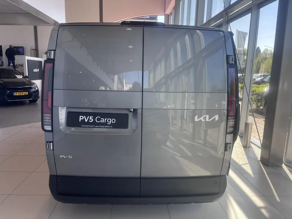 Kia PV5 L2H1 Elite Executive 71.2 kWh VOORRAAD ACT uit 2026, foto 2